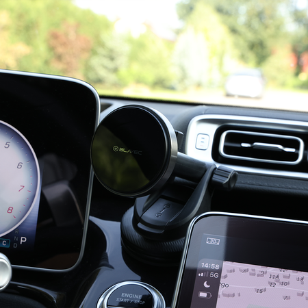 Blavec Autohalterung fürs Telefon BHC-01A 15W Magnetisch mit induktivem Laden für Scheibe und Armaturenbrett - Schwarz