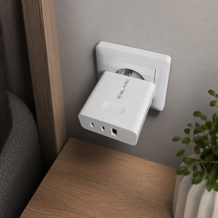 Blavec Ładowarka Sieciowa BC-11 GaN USB + 2xUSB-C QC PD 65W 3A - Biała