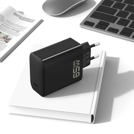 Blavec Ładowarka sieciowa BC-8 GaN4 - Typ C - PD QC 65W 3A z kablem Typ C na Typ C (TCBC8G4-CB653A+CC) czarna